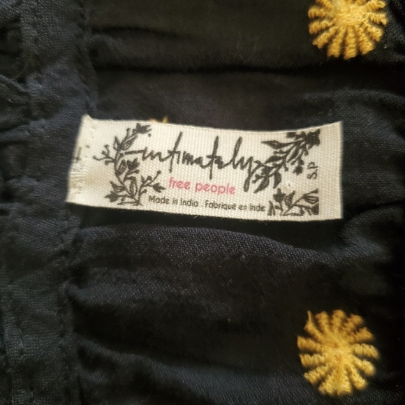 🔥FREE PEOPLE Intimately Free On A Star‎ Black Rhinestone Ruffle Cropped Cami  S - Picture 8 of 11